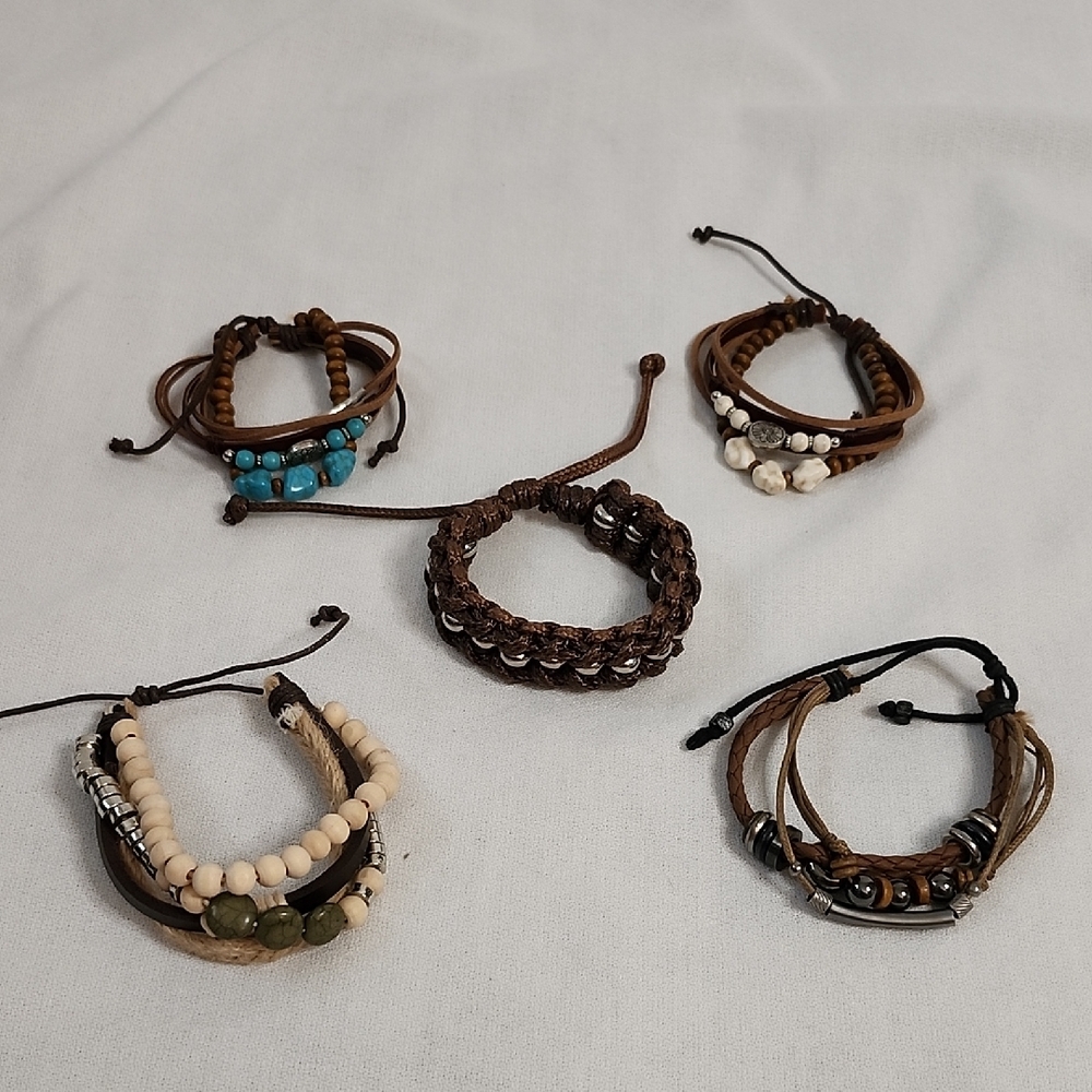 NWOT Rawhide Slide Unisex Bracelets Set